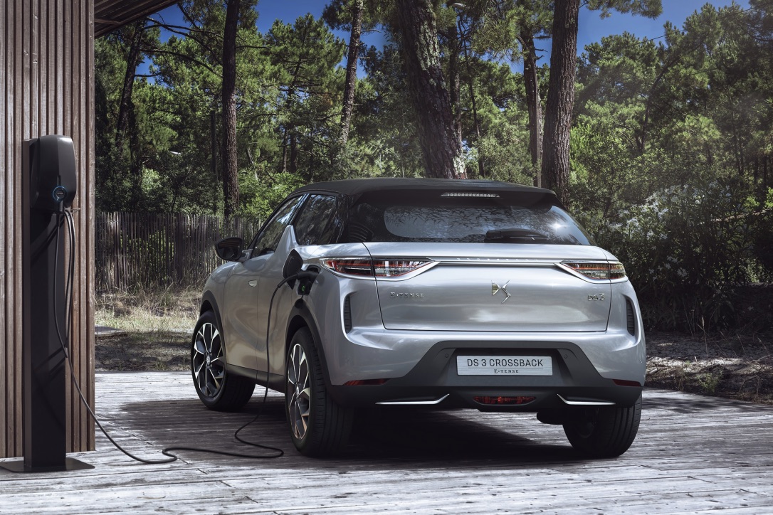 El DS3 Crossback E-Tense abre las puertas a una nueva generación de eléctricos premium.