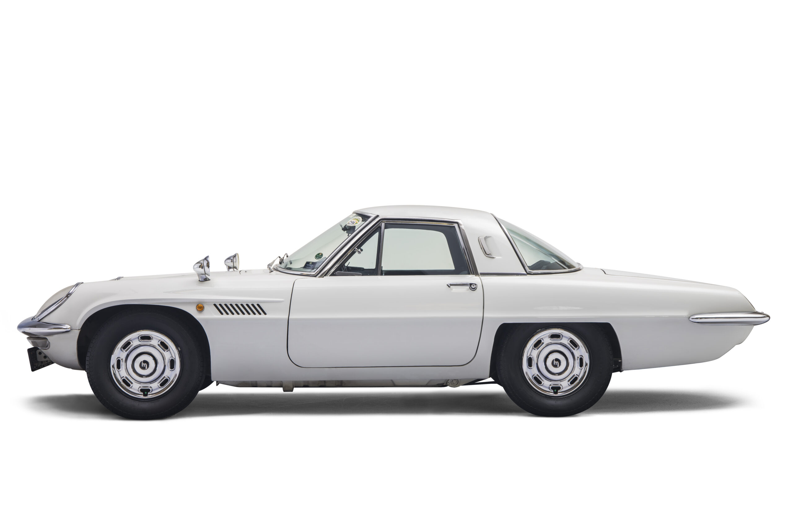 Mazda Cosmo Sport.