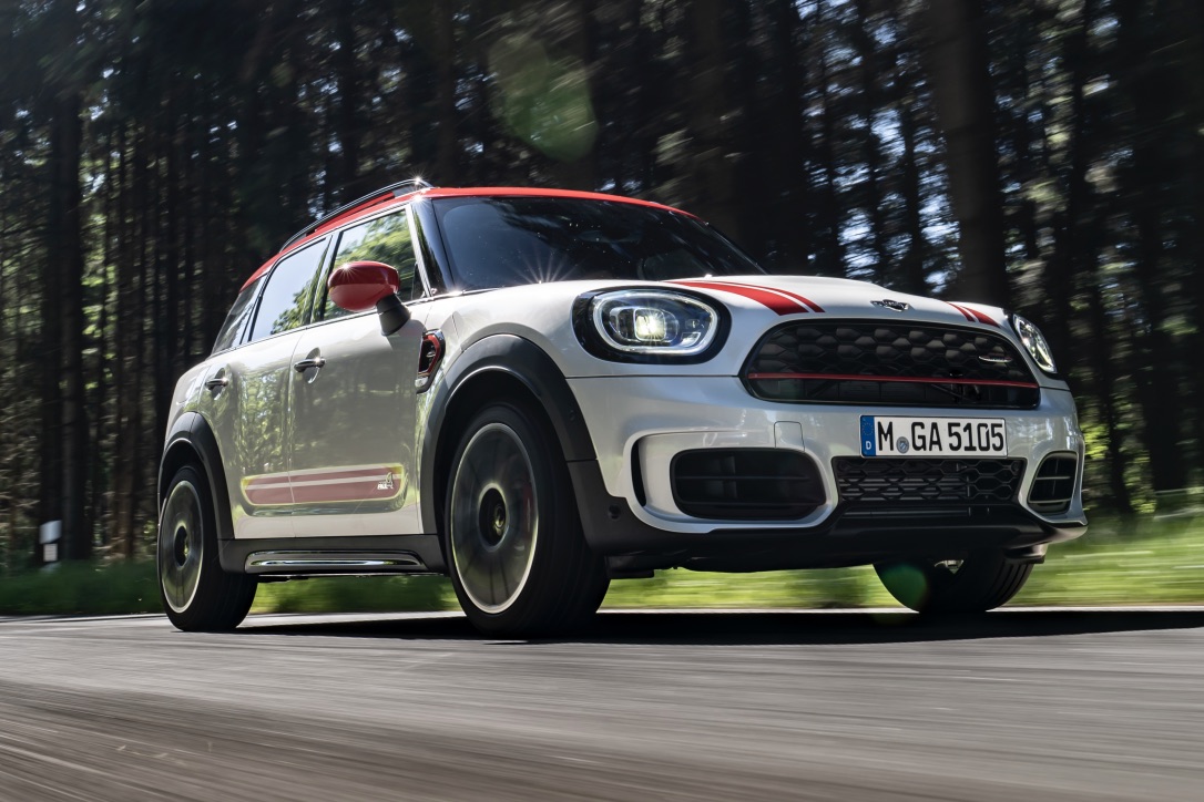 Mini JCW Countryman.
