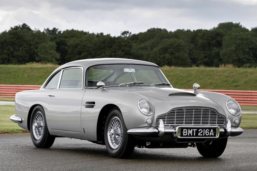 Aston Martin DB5 Goldfinger Continuation.