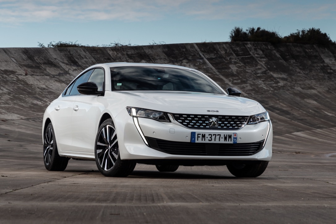 Peugeot 508.