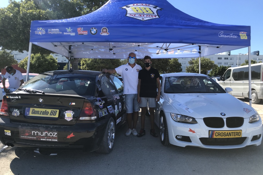 José Mª Ruiz, ganador, y su hijo Gonzalo, también participante.