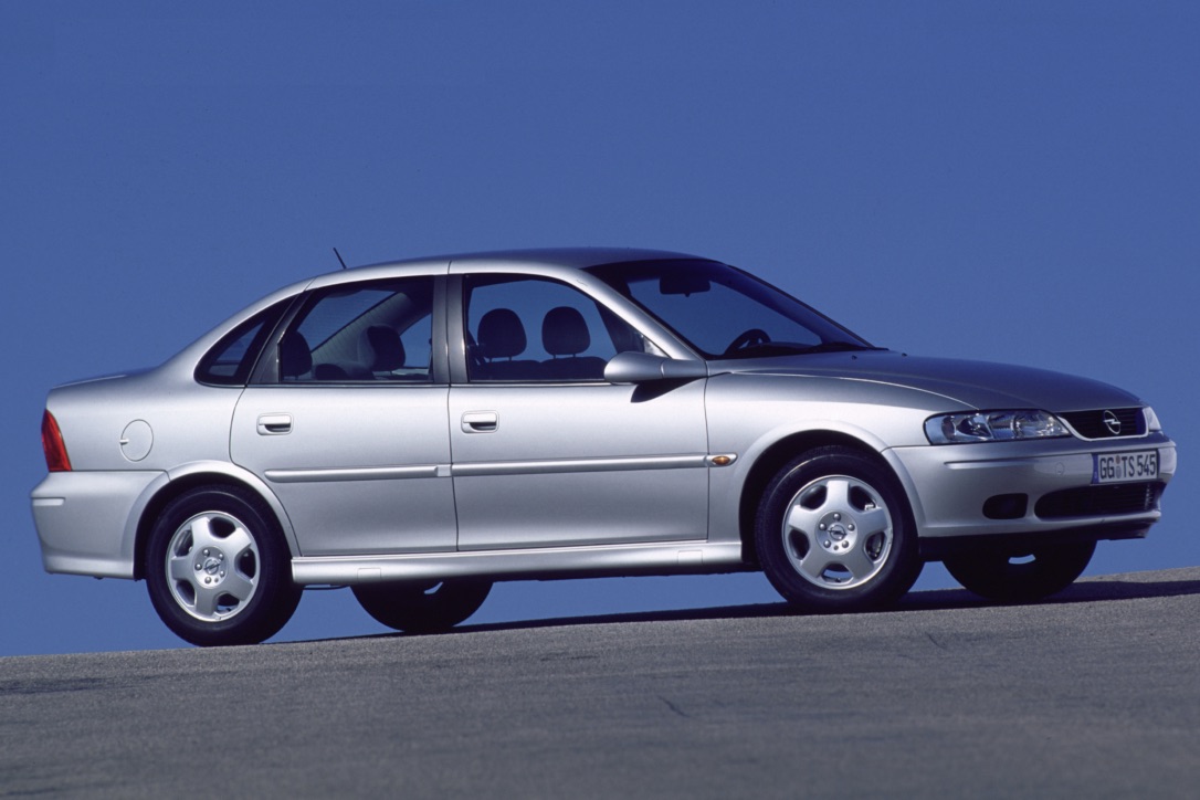 Opel Vectra.