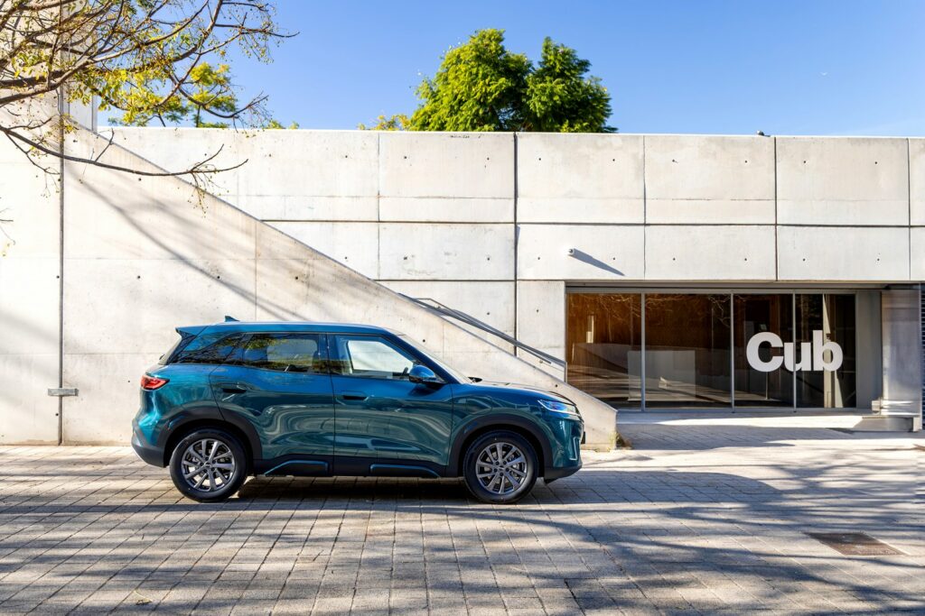 BYD ATTO 2 DM-i interior