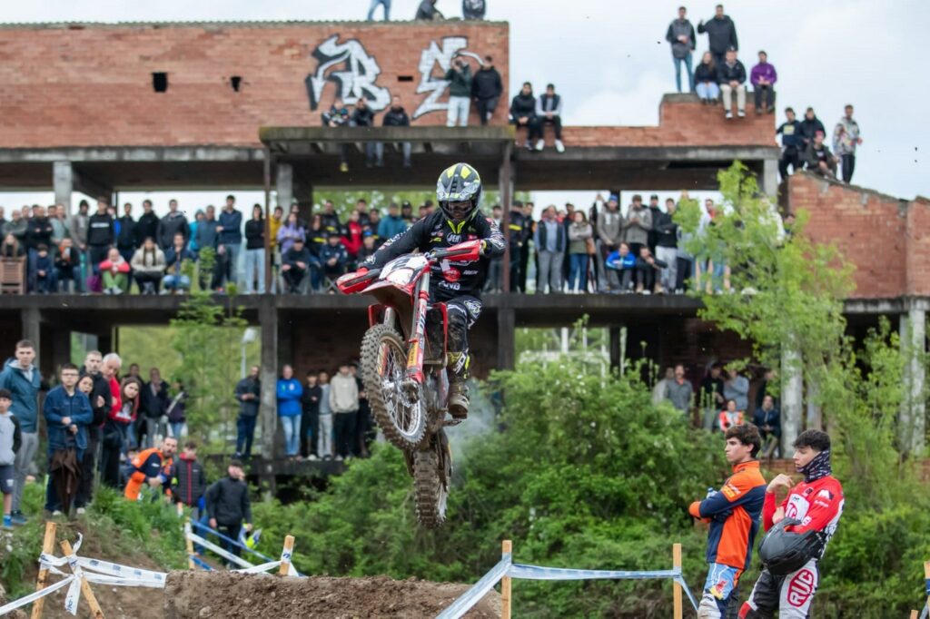 Marc Sans piloto de TRT Motorcycles en el Campeonato de España de Enduro 2025