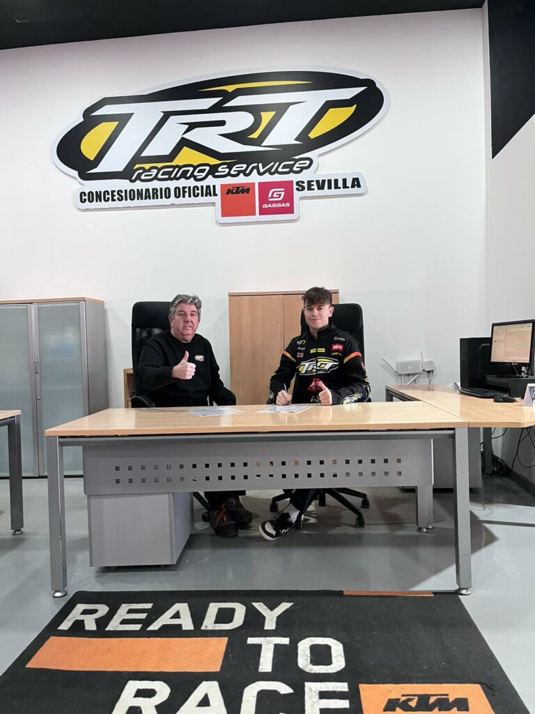 Marc Sans renovando con TRT Motorcycles en Sevilla